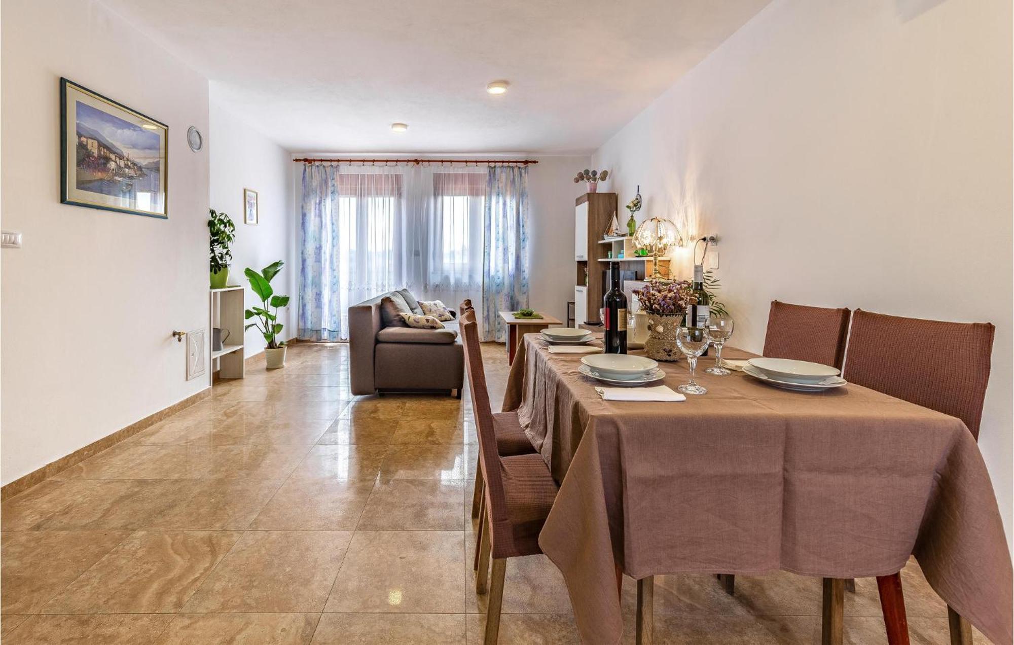 Awesome Apartment In Pula With Wifi 外观 照片